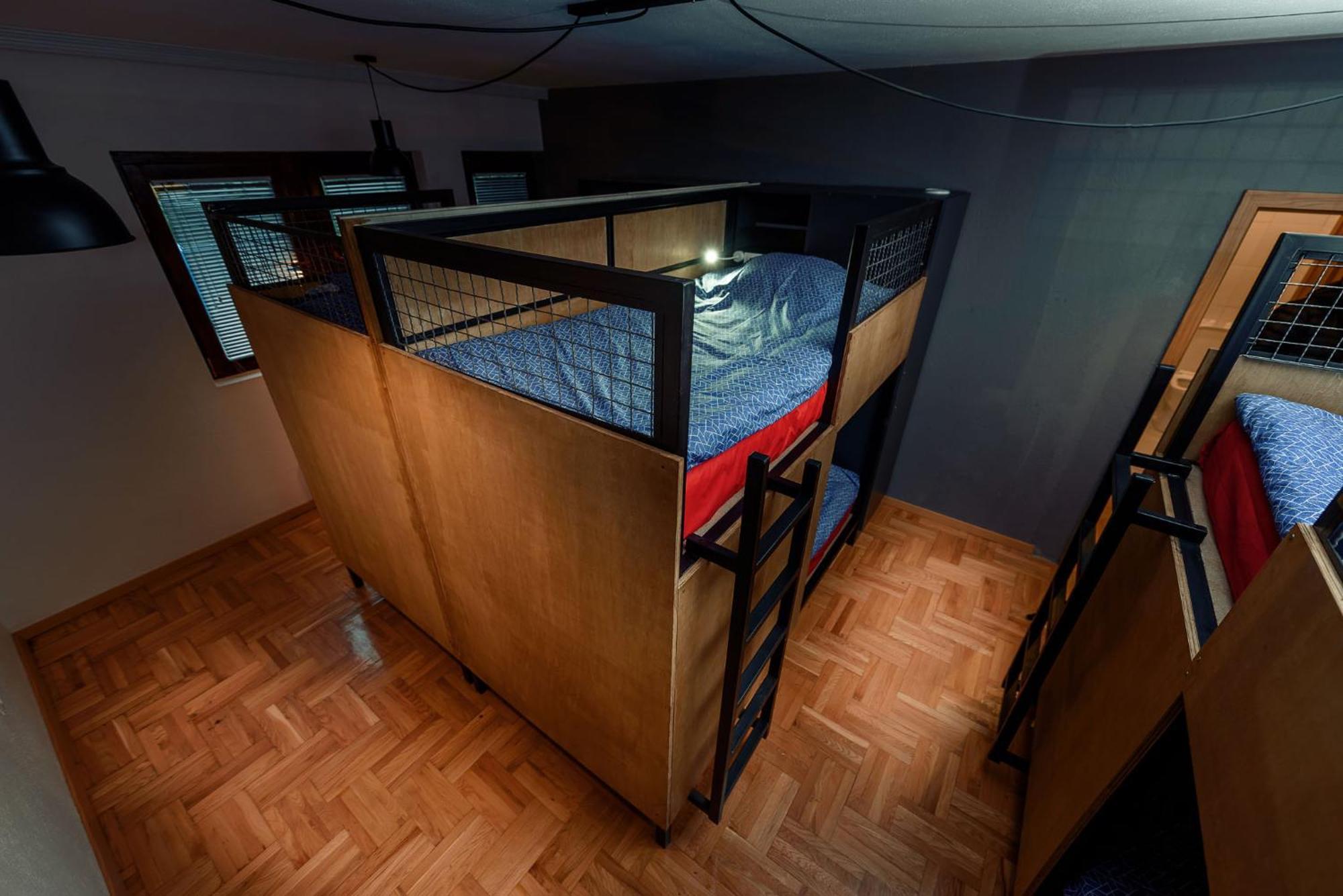 Town Hostel Peć Zewnętrze zdjęcie