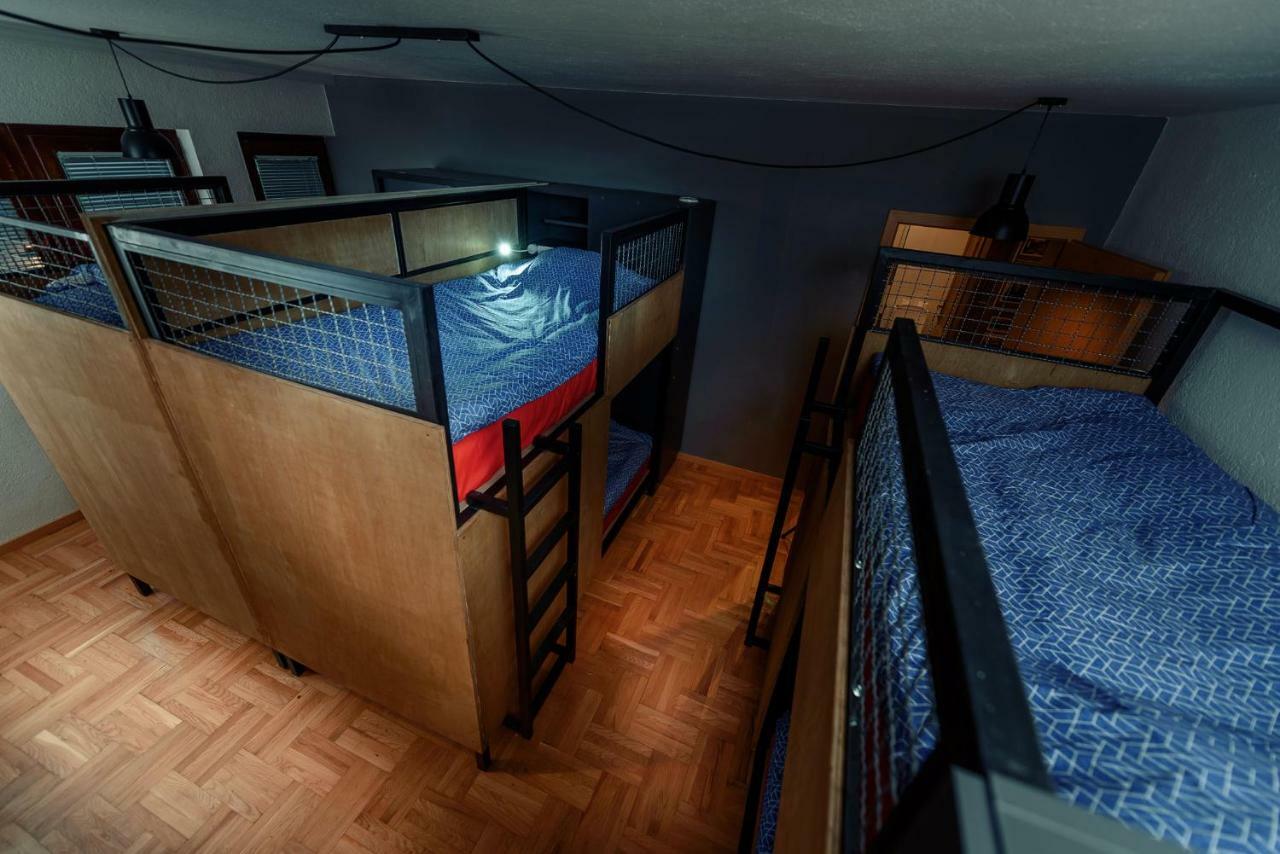 Town Hostel Peć Zewnętrze zdjęcie